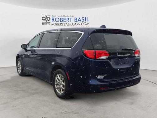 2017 Chrysler Pacifica Touring