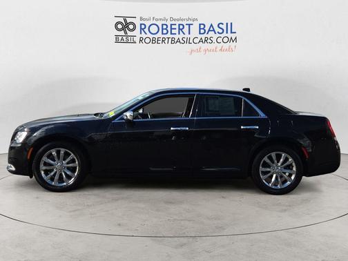 2018 Chrysler 300 Limited
