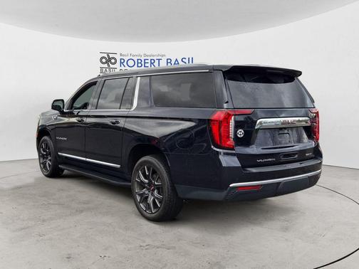 2021 GMC Yukon XL SLT
