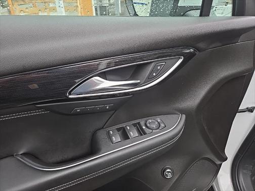 2023 Buick Envision Essence FWD