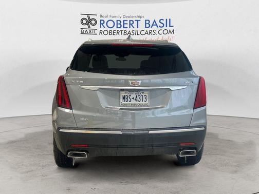 2026 Cadillac XT5 Luxury