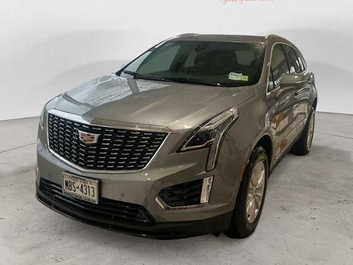 2026 Cadillac XT5 Luxury