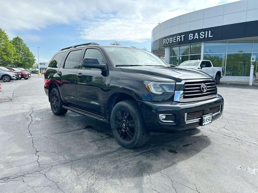 Midnight Black Metallic 2018 Toyota Sequoia TRD Sport