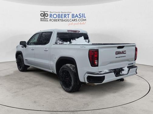 2025 GMC Sierra 1500 Elevation