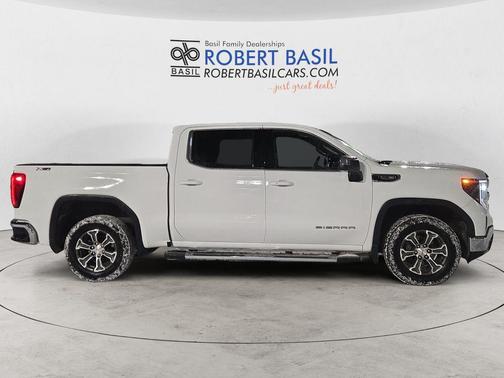 2024 GMC Sierra 1500 SLE