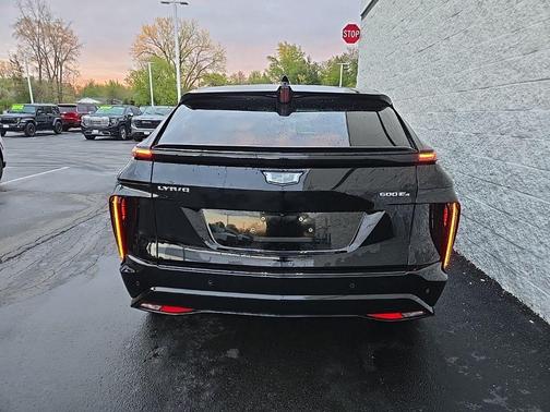 Stellar Black Metallic 2024 Cadillac LYRIQ Tech