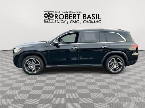 Black 2025 Mercedes-Benz GLS 450 4MATIC