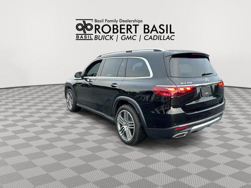 Black 2025 Mercedes-Benz GLS 450 4MATIC
