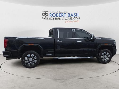 2024 GMC Sierra 2500 Denali