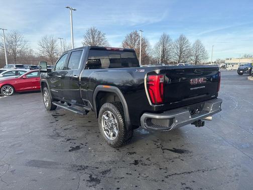 2026 GMC Sierra 2500 SLT