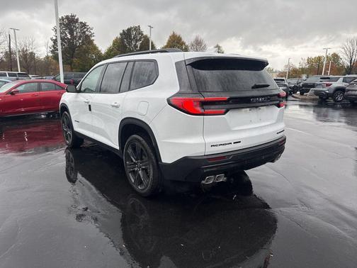 2026 GMC Acadia AWD Elevation