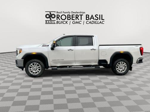 White Frost Tricoat 2023 GMC Sierra 3500 SLT