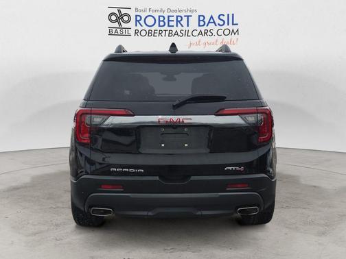 2021 GMC Acadia AWD AT4