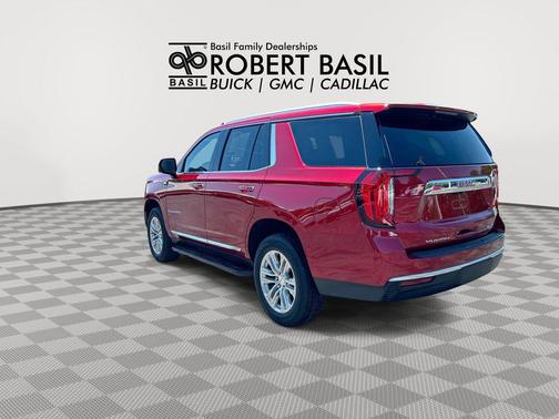 Volcanic Red Tintcoat 2024 GMC Yukon SLT
