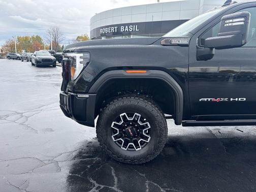 2026 GMC Sierra 2500 AT4