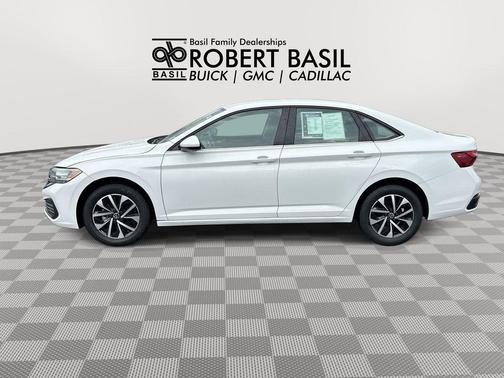 Pure White 2024 Volkswagen Jetta 1.5T S