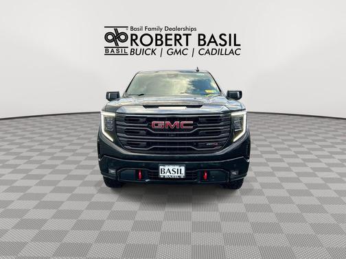 Onyx Black 2023 GMC Sierra 1500 AT4