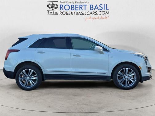 2020 Cadillac XT5 Premium Luxury