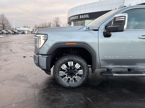 2026 GMC Sierra 2500 Denali