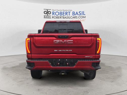 2025 GMC Sierra 2500 AT4