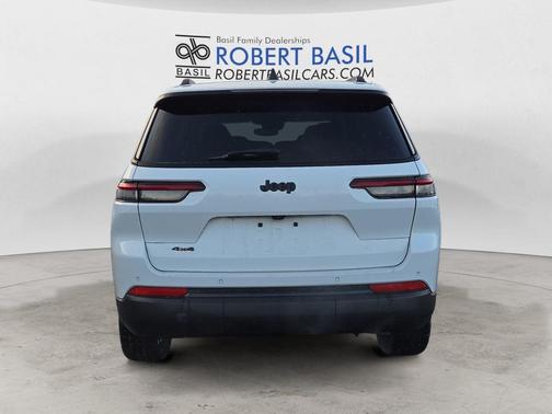 2023 Jeep Grand Cherokee L Altitude