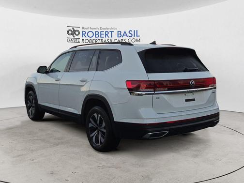 2024 Volkswagen Atlas 2.0T SE