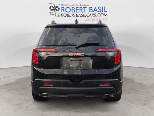 2023 GMC Acadia AWD SLT