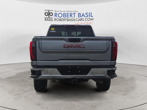 2024 GMC Sierra 2500 SLT