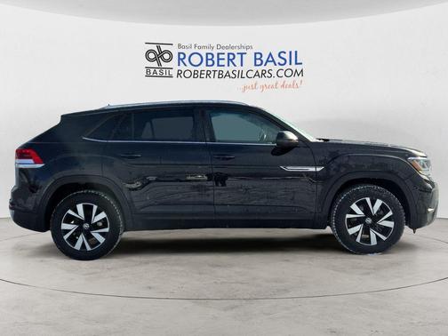 2023 Volkswagen Atlas Cross Sport 2.0T SE