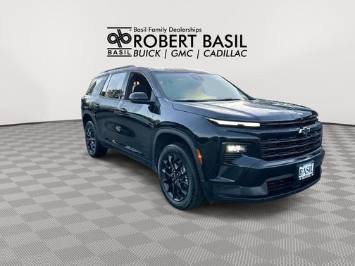 Mosaic Black Metallic 2025 Chevrolet Traverse LT