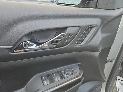 2023 GMC Acadia AWD SLT