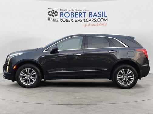 Manhattan Noir Metallic 2020 Cadillac XT5 Premium Luxury