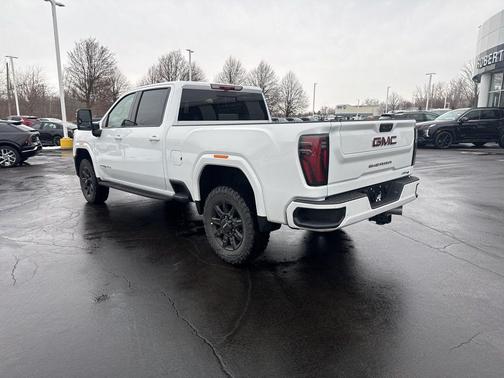2026 GMC Sierra 2500 AT4