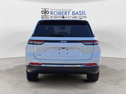 2023 Jeep Grand Cherokee 4xe Base