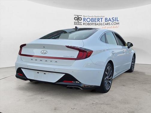 2022 Hyundai SONATA Limited