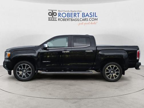 Onyx Black 2018 GMC Canyon Denali