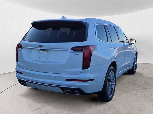 2023 Cadillac XT6 Premium Luxury AWD