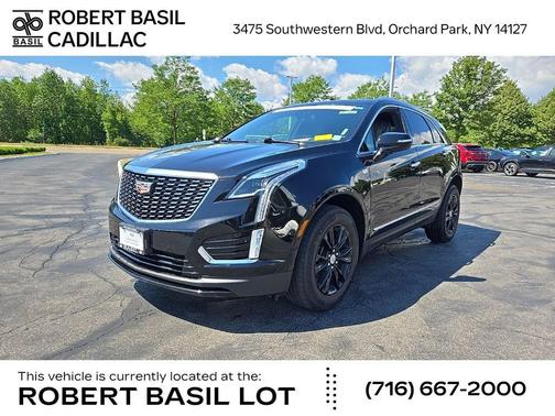 Stellar Black Metallic 2023 Cadillac XT5 Luxury