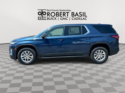 Blue Metallic 2022 Chevrolet Traverse LS