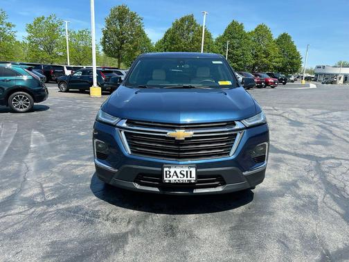 Blue Metallic 2022 Chevrolet Traverse LS