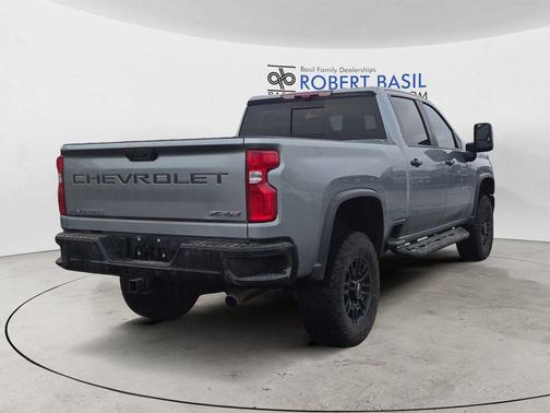 2024 Chevrolet Silverado 2500 4WD Crew Cab Standard Bed ZR2