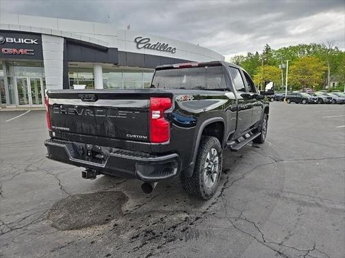 2023 Chevrolet Silverado 2500 Custom