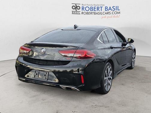 2018 Buick Regal Sportback GS