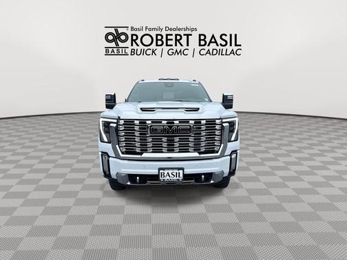 Glacier White Tricoat 2026 GMC Sierra 3500 Denali