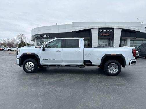 2026 GMC Sierra 3500 Denali