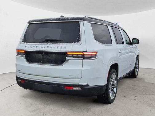 2022 Jeep Grand Wagoneer Series II 4x4
