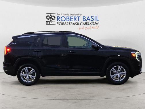 2022 GMC Terrain SLE