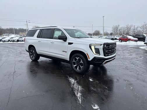 2026 GMC Yukon XL 4WD AT4