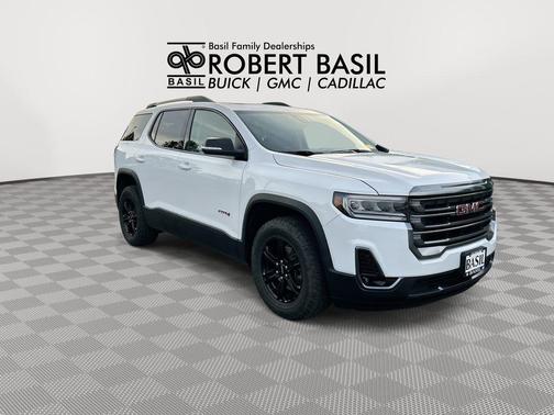 Summit White 2023 GMC Acadia AWD AT4