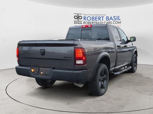 2020 RAM 1500 Classic Warlock Quad Cab 4x4 6'4' Box